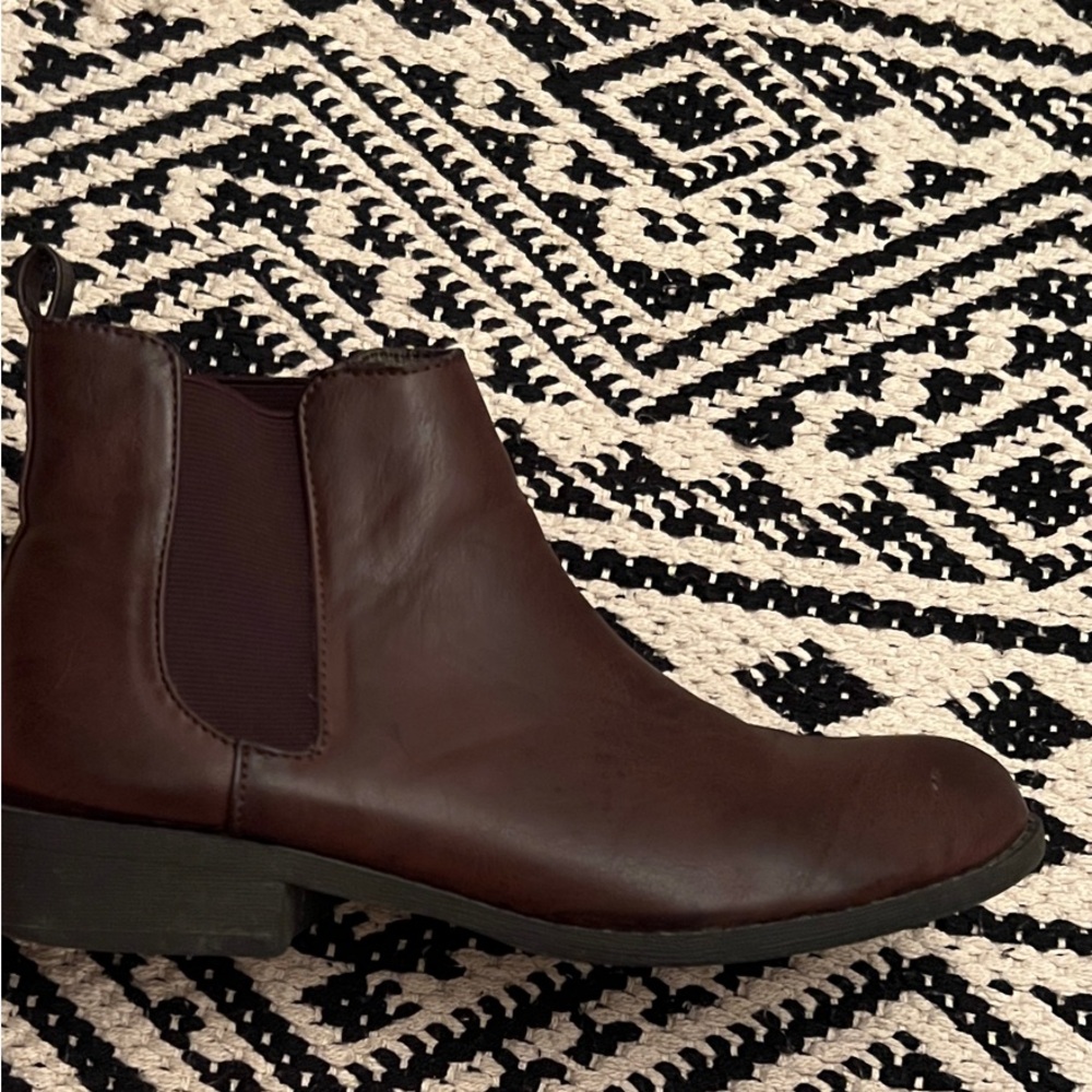 Men's Brown Leather Chelsea Boots